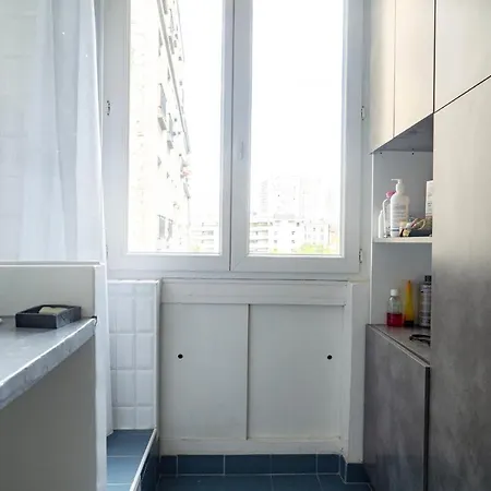 Superb Bright Apt In Buttes Chaumont